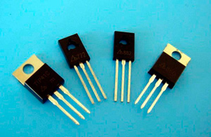 替換普通三極管時(shí)應注意哪些？